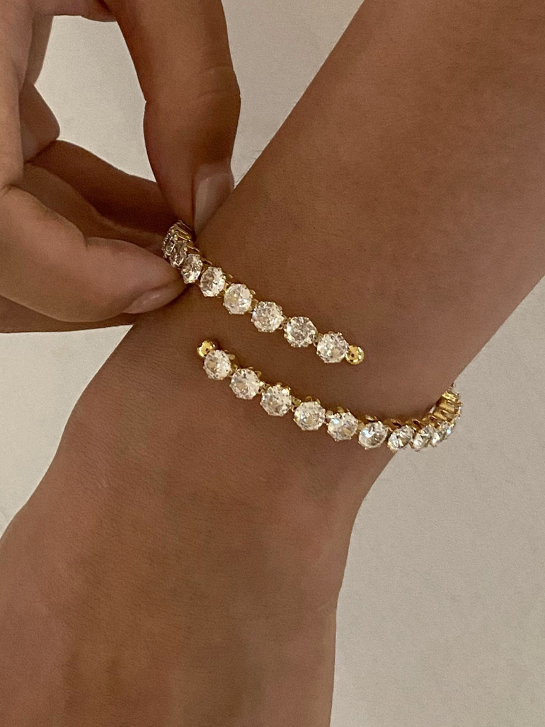 Shining Diamond Bangle