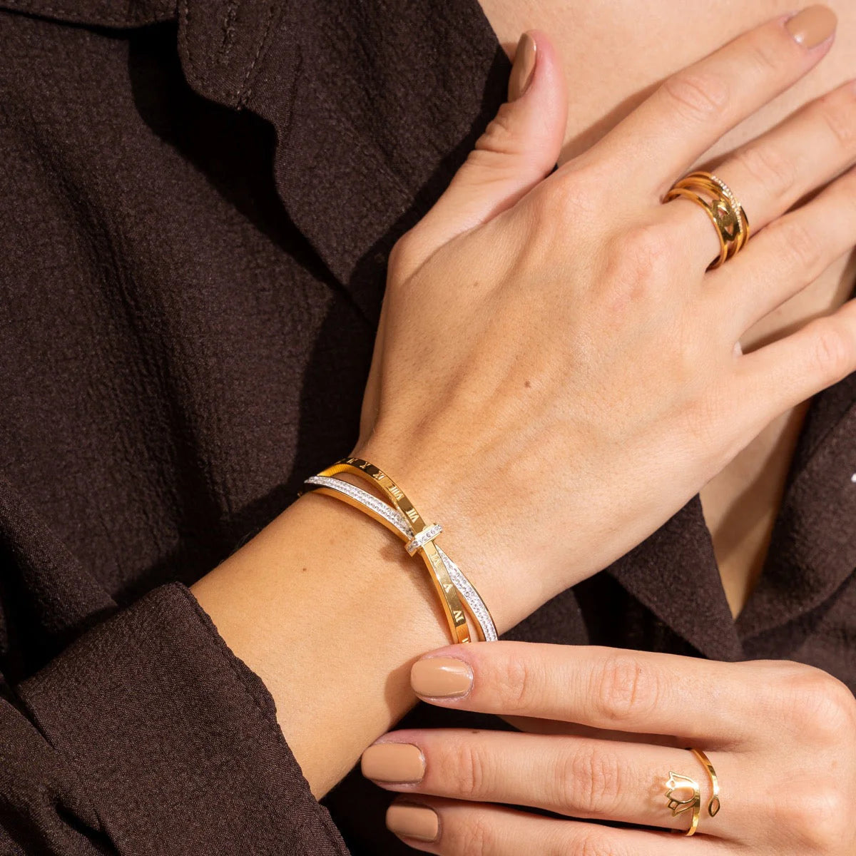 Roman Bangle