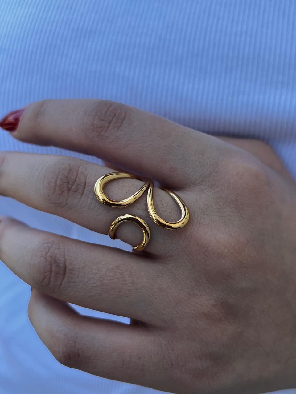 Artistic Line Ring