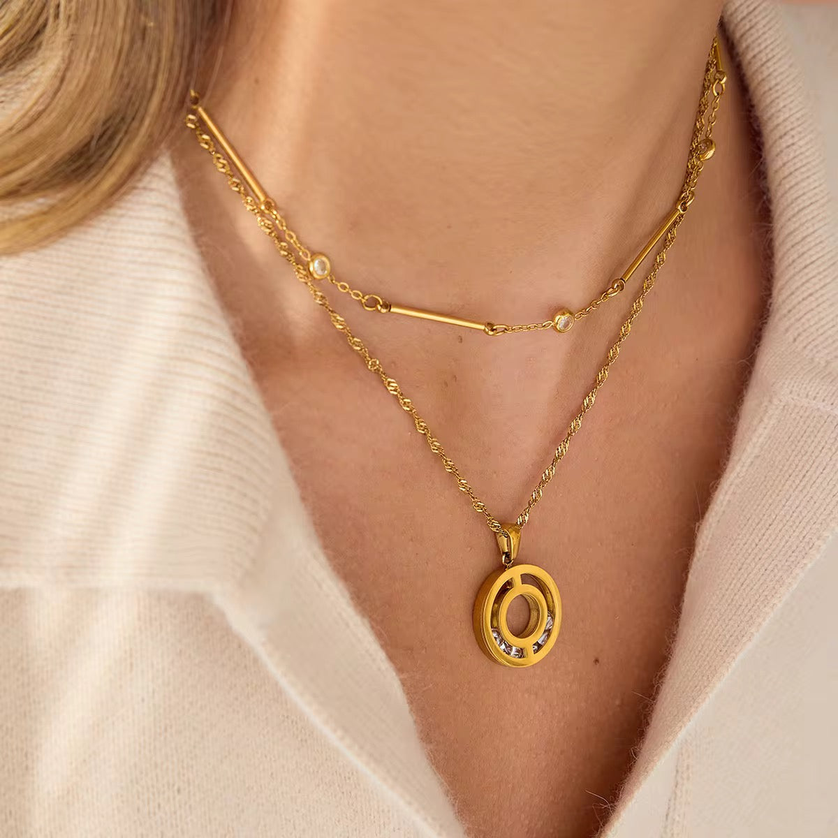 Movable Diamonds Necklace