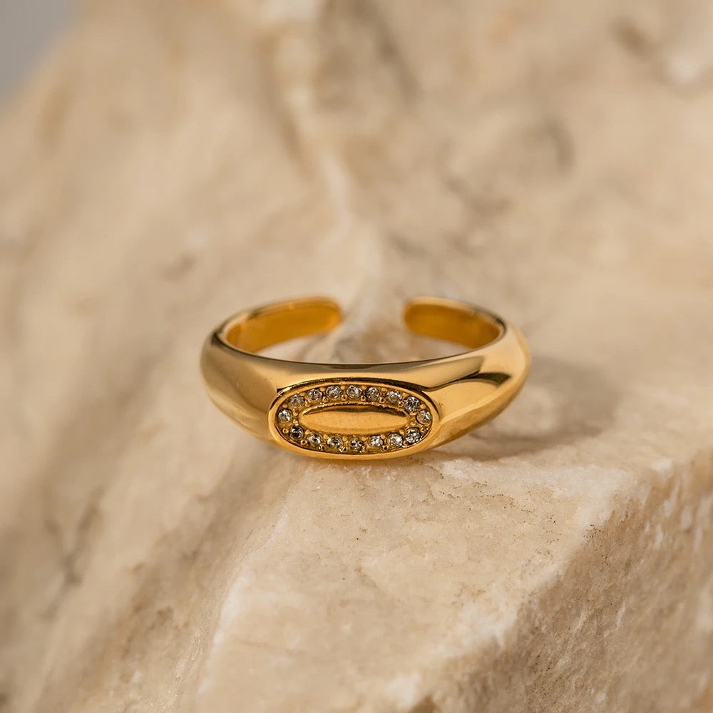 Ellipse Ring