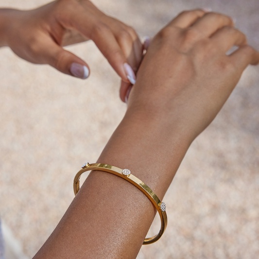 Mini Zirconias Circles Bangle