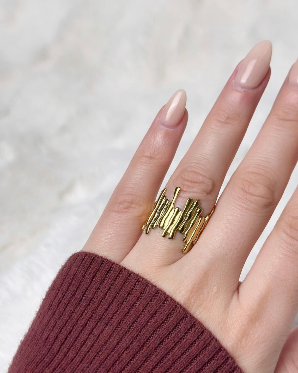 Twist Abstract Ring
