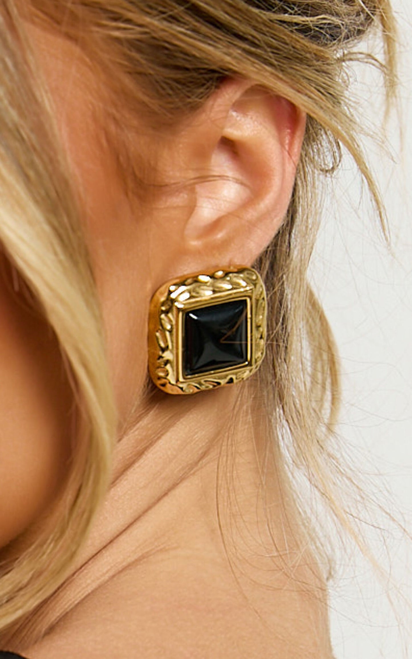 Black Square Earrings