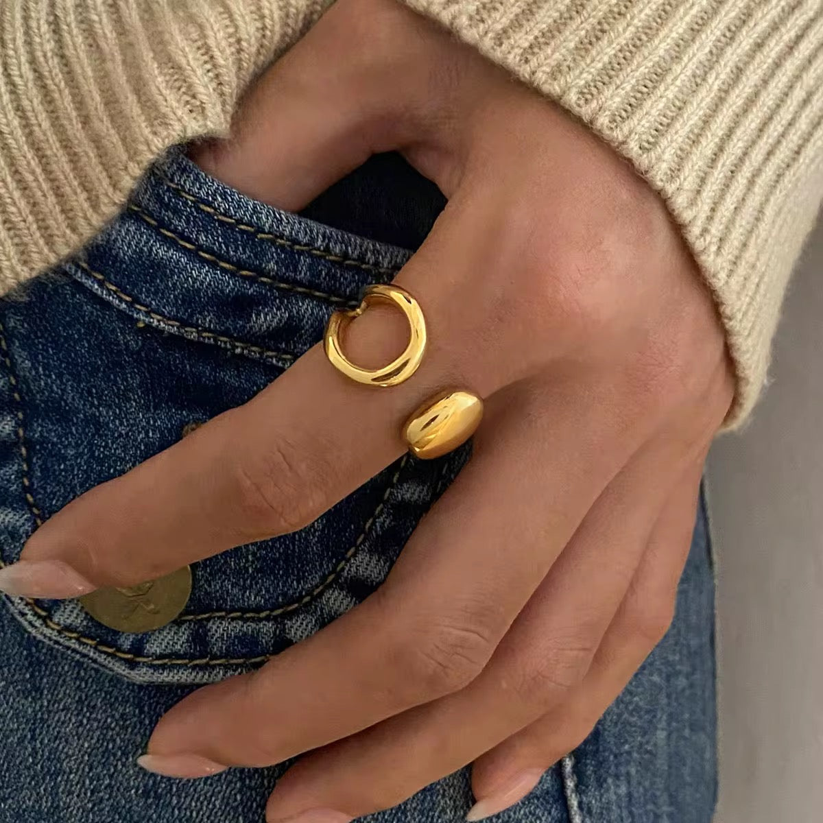 Hollow Asymmetrical Ring
