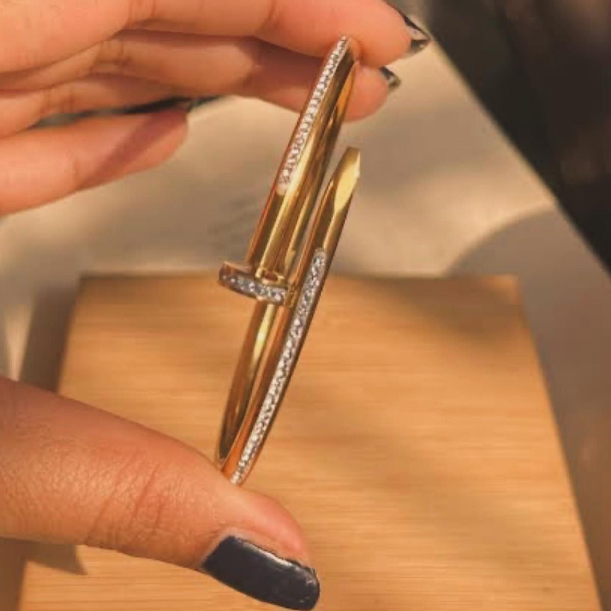 Clou Bangle
