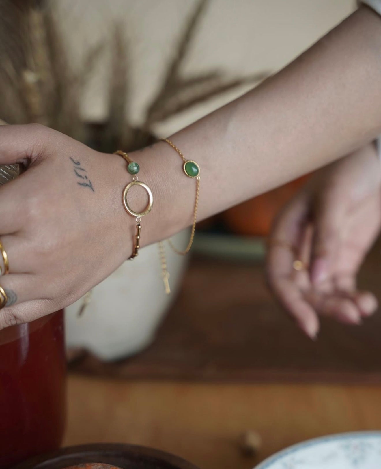 Green Bead Circle Bracelet