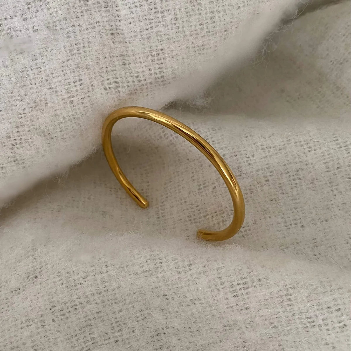 Minimalist Bangle