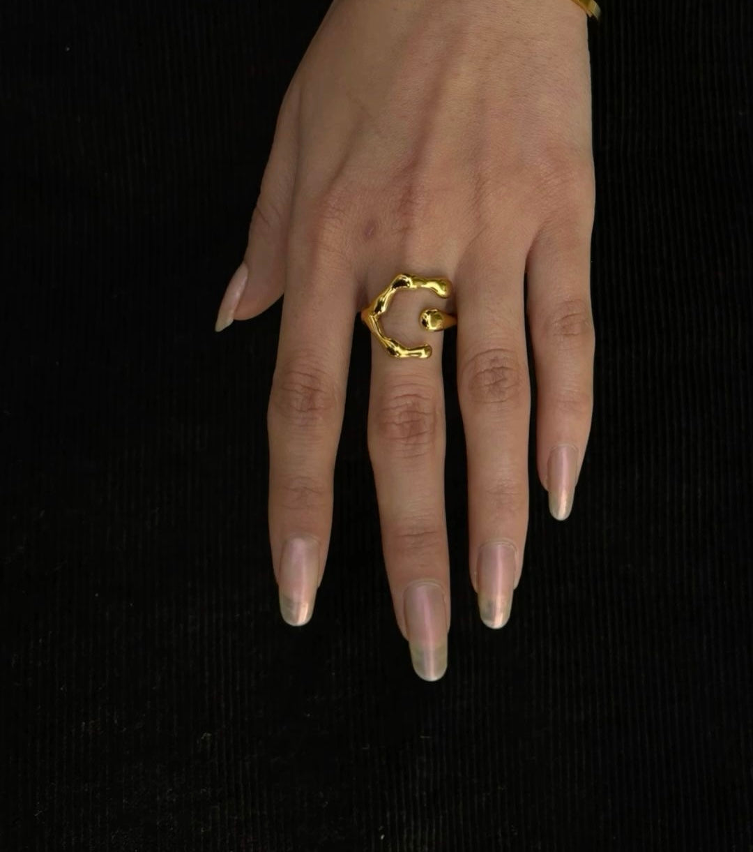 Irregular Ring