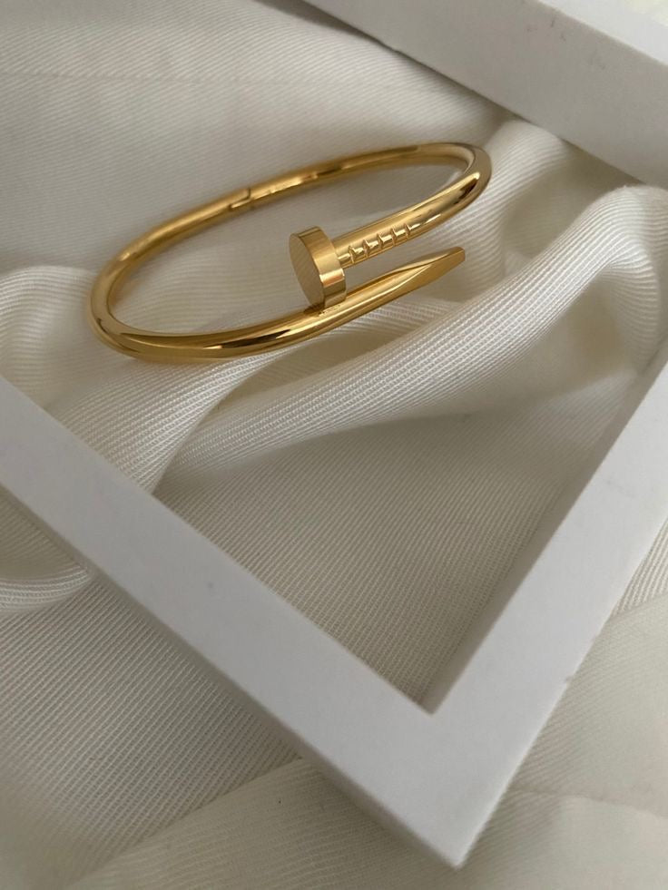Clou Bangle