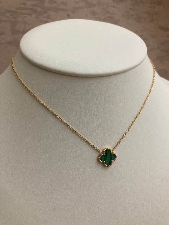 Van Cleef Simple Pendant Necklace (Alhambra Inspired)
