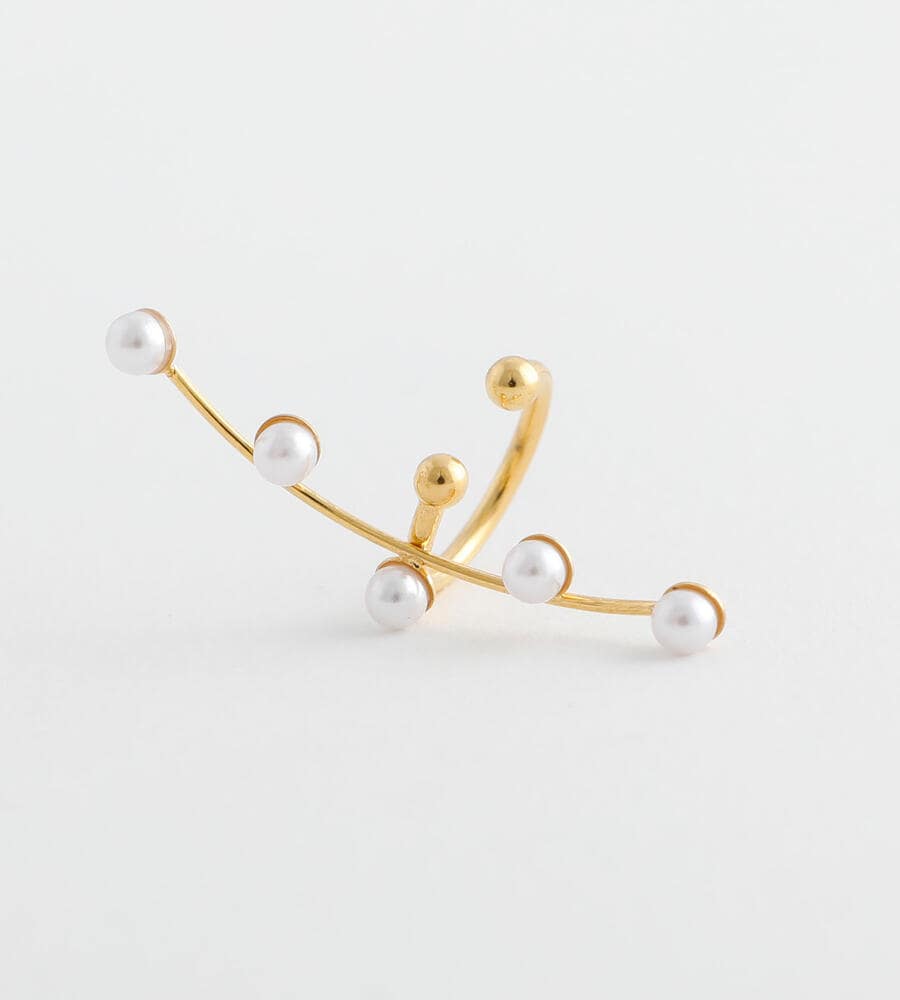 Pearl Ear Clip