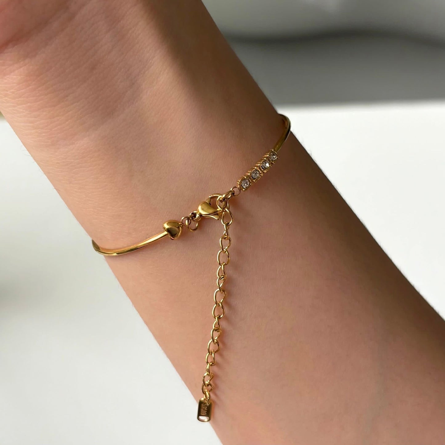 Dainty Heart Bracelet
