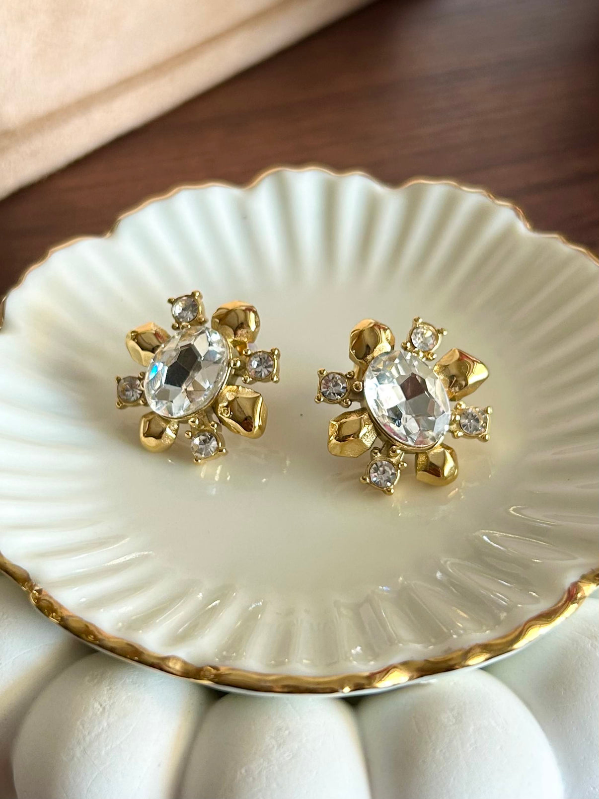 Flora Glow Earrings