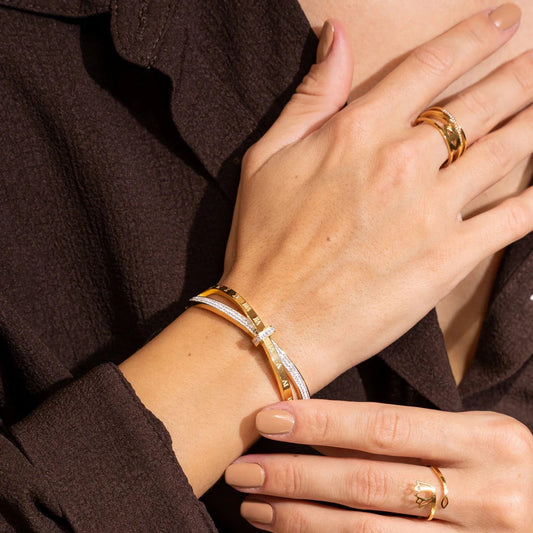 Roman Bangle
