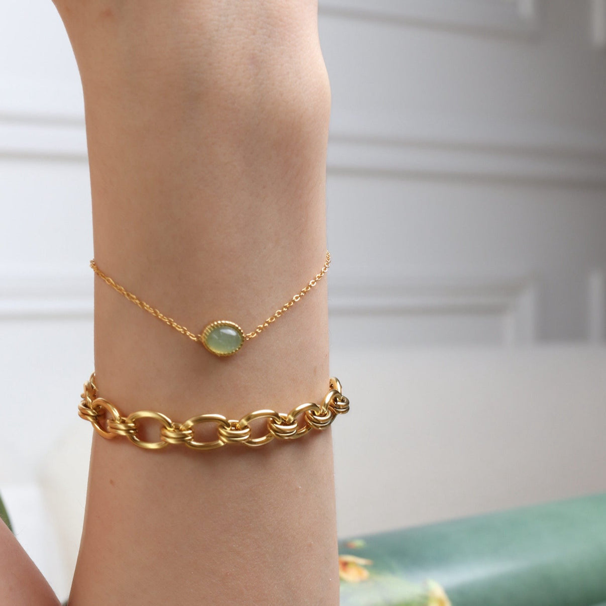 Oval Chain Bracelet
