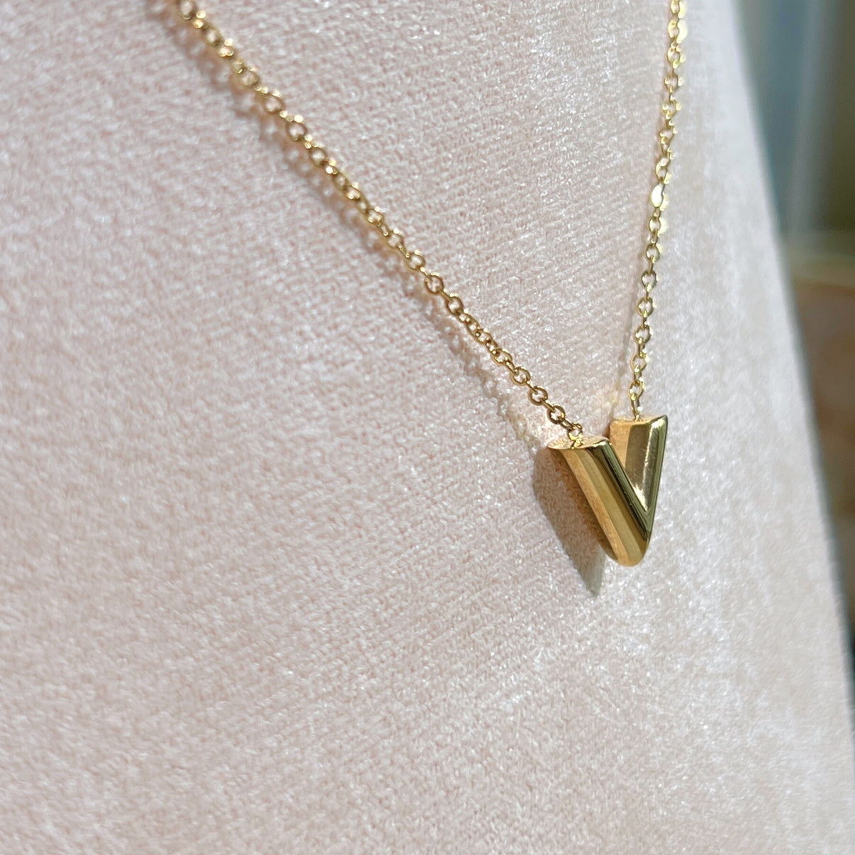 V-Shaped Necklace