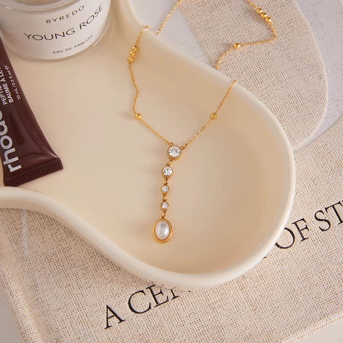 Pearl Line Necklace