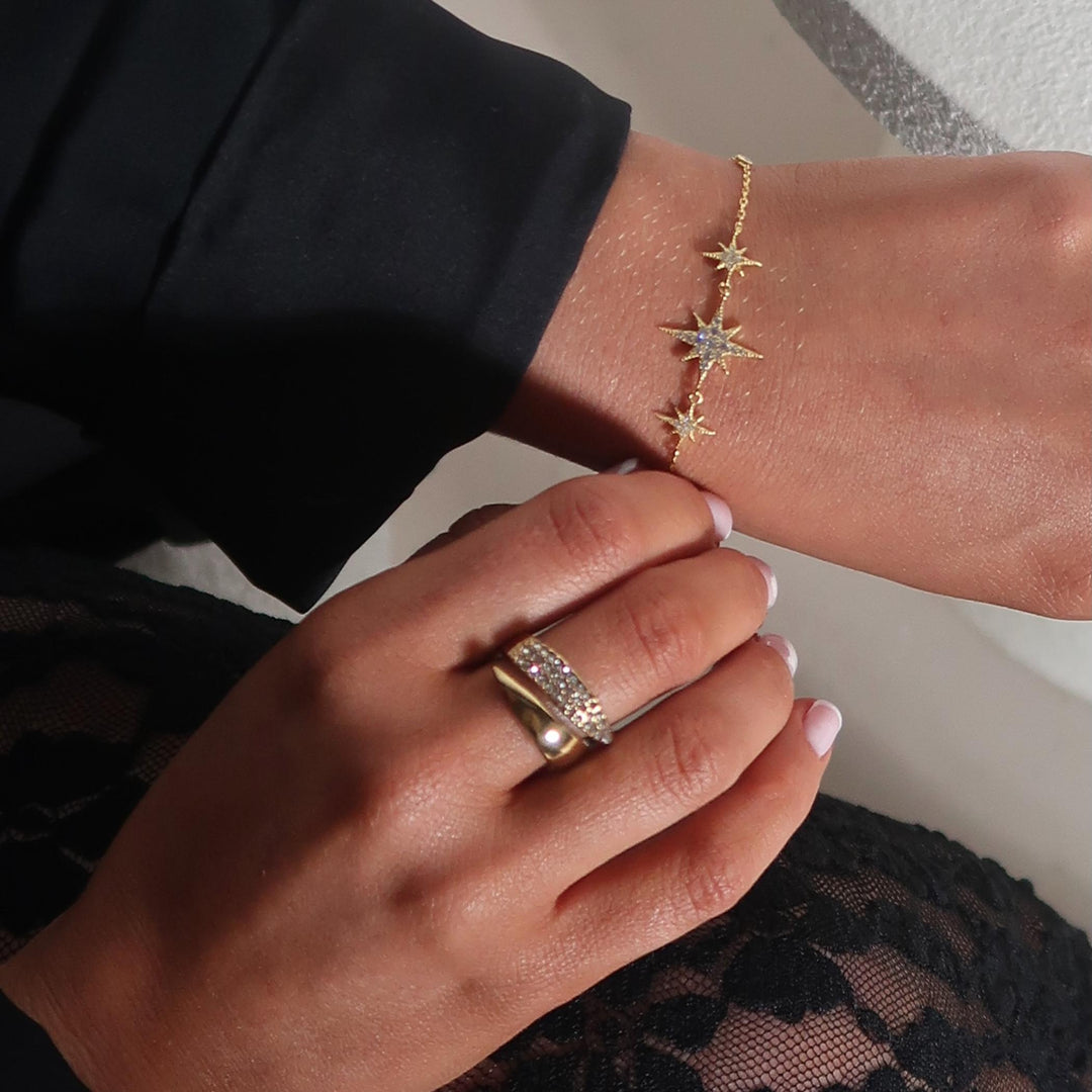 Geometric Glow Ring