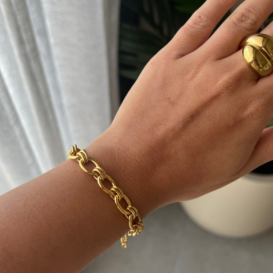 Oval Chain Bracelet