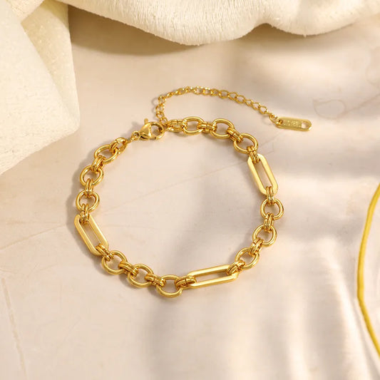 Interlock Chain Bracelet