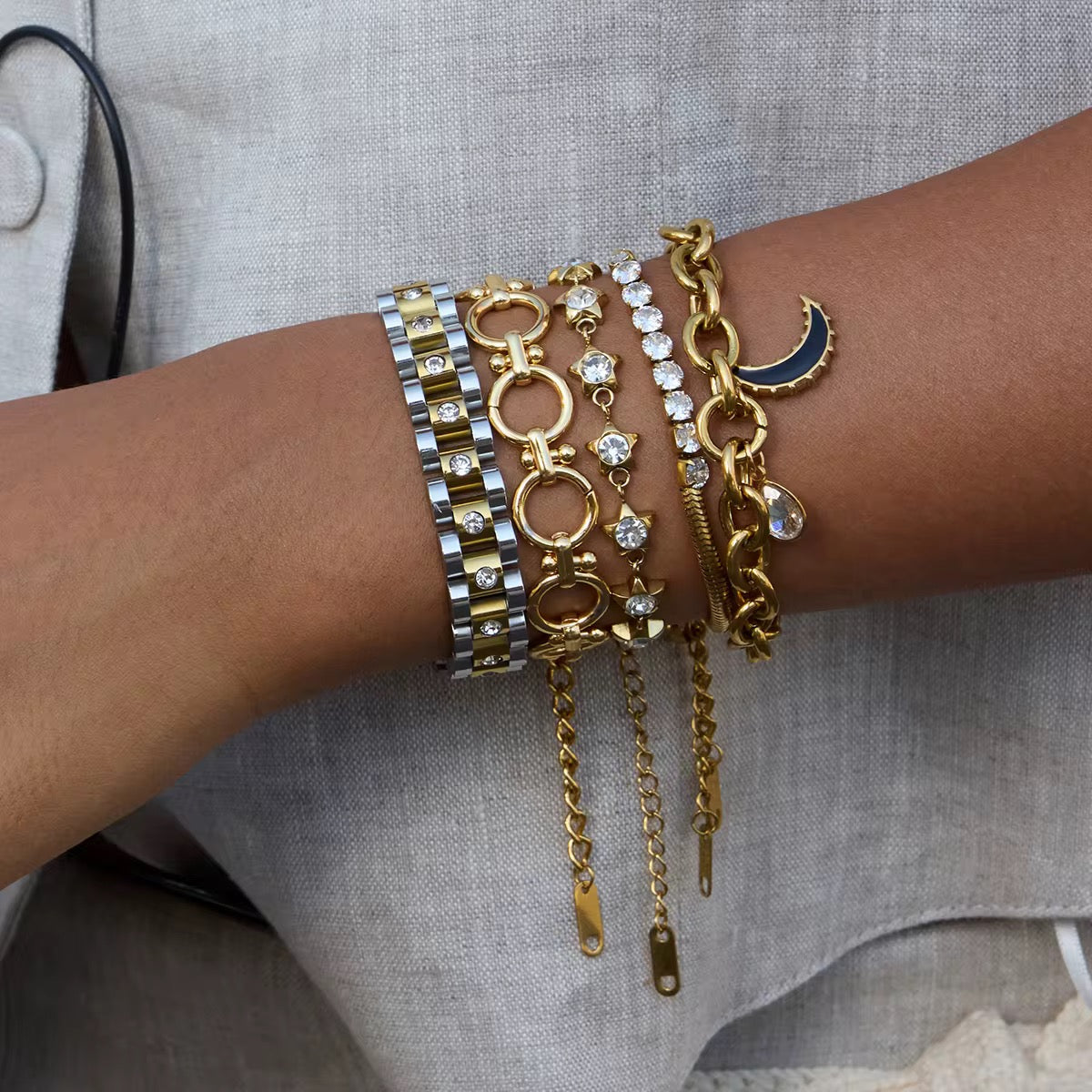 Black Moon Chunky Bracelet