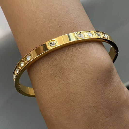 Round Diamond Bangle
