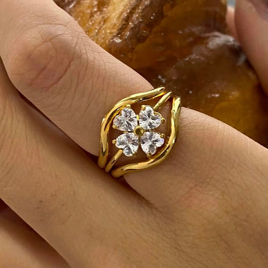 3 Clover Ring Stack Set