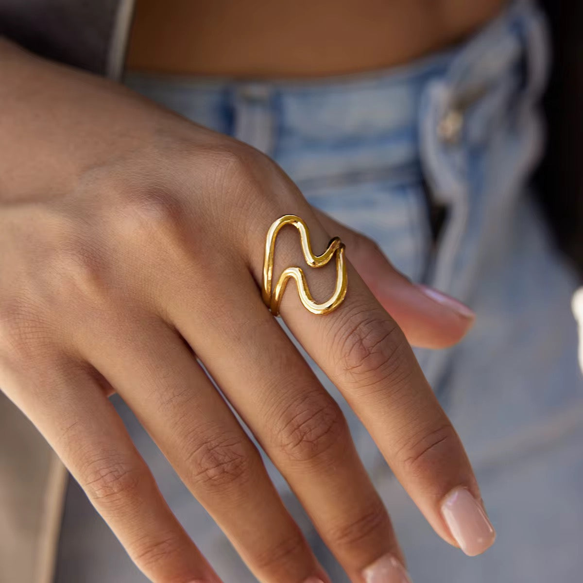 Wavy Ring