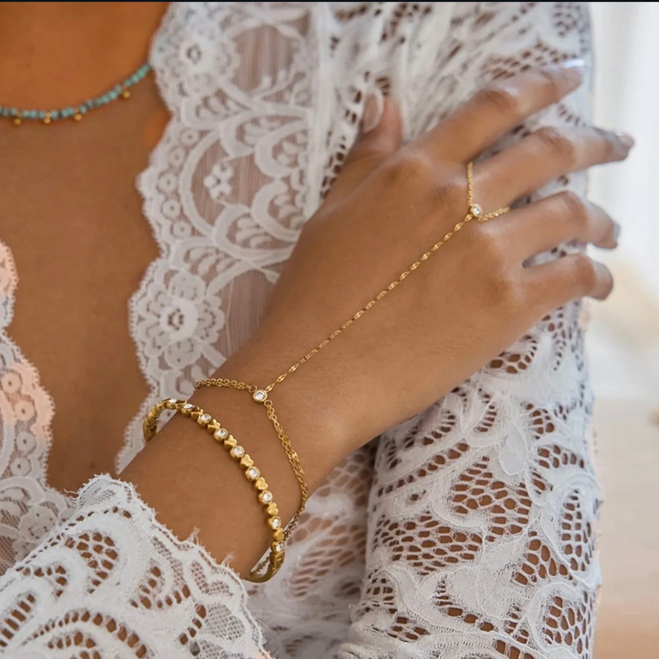 Dainty Hand Chain