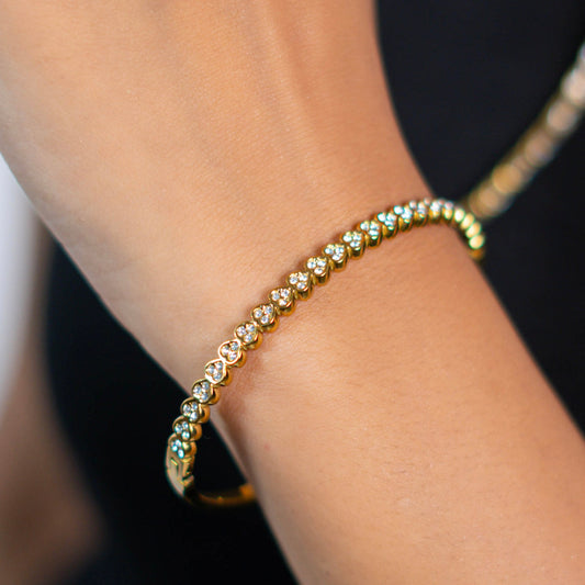 Heart Zircon Bangle