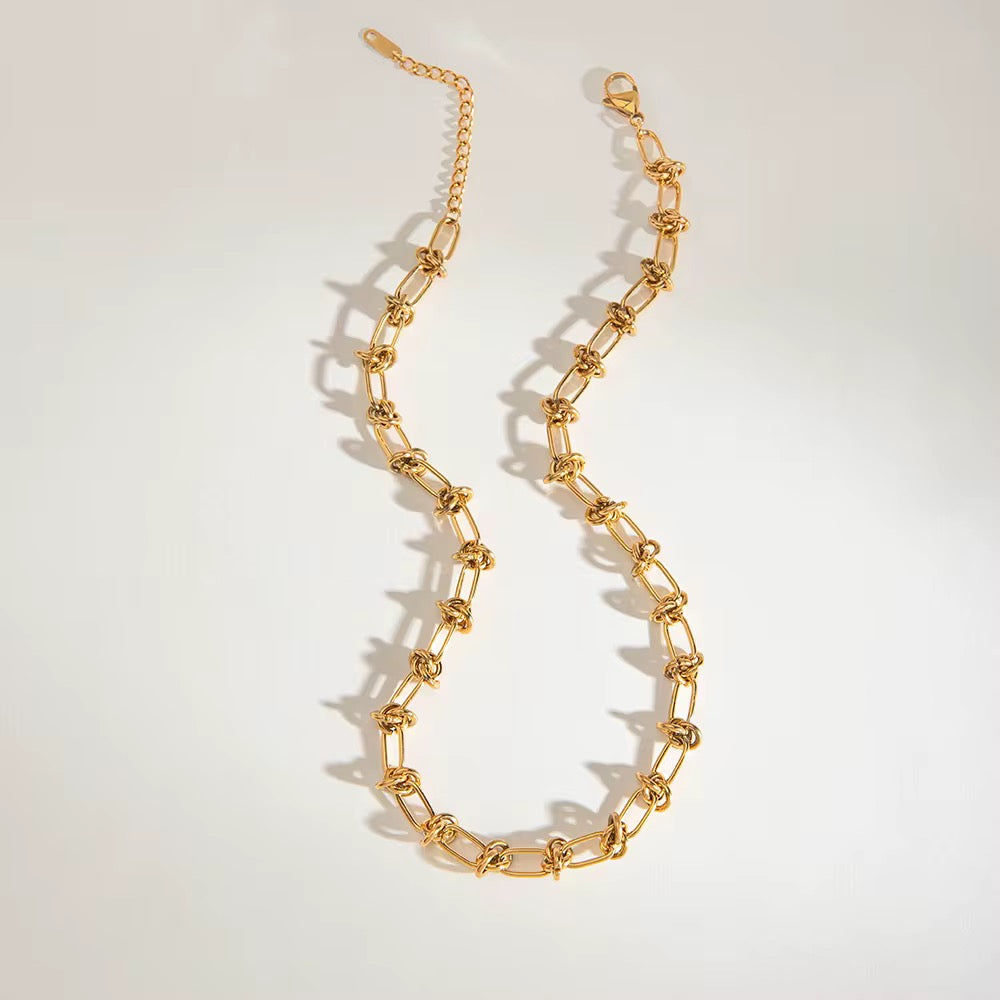 Knotted Chain Necklace