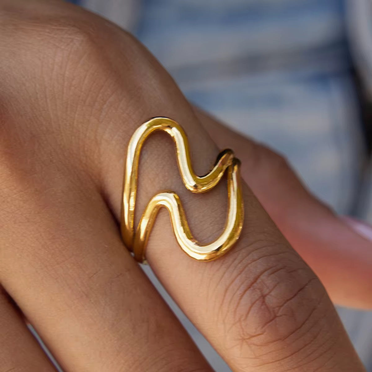 Wavy Ring